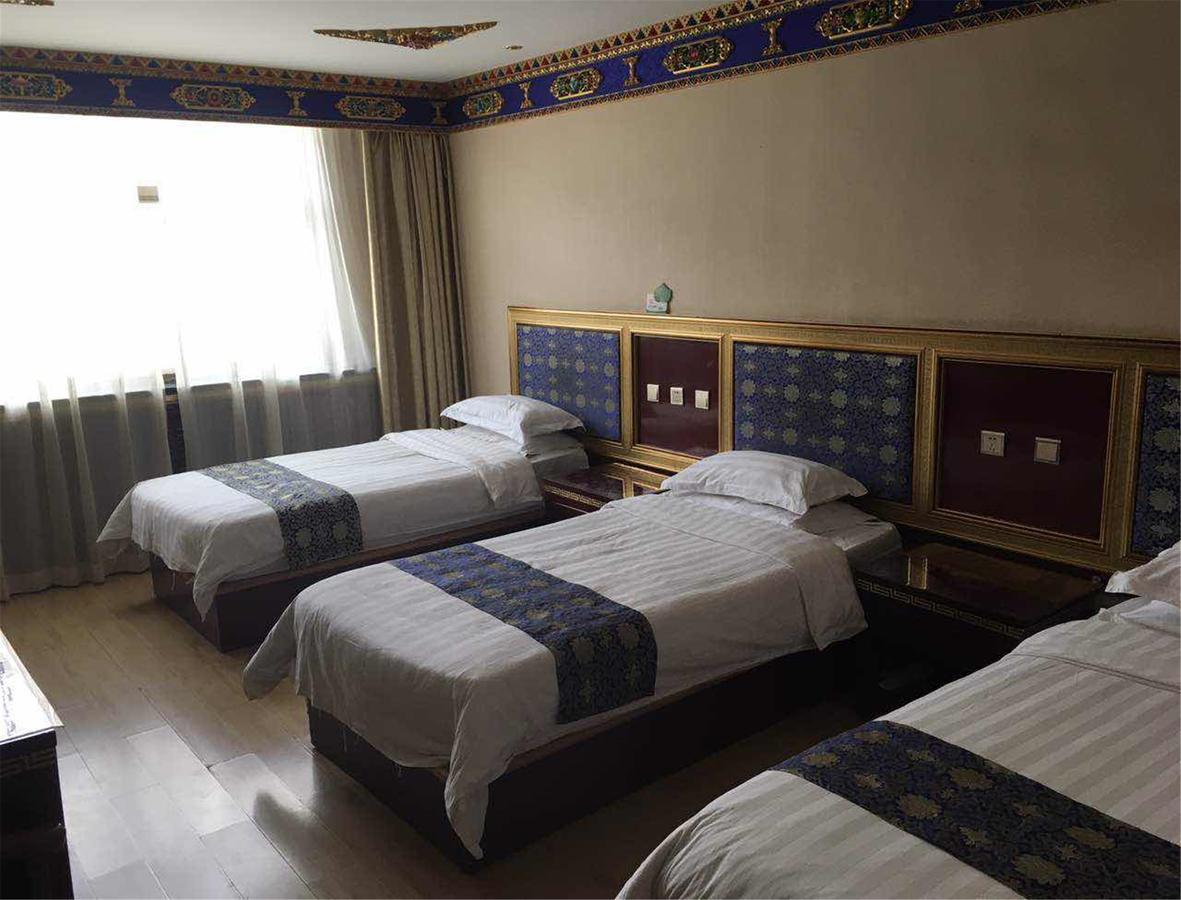 Overseas Tibetan Hotel 夏河県 エクステリア 写真