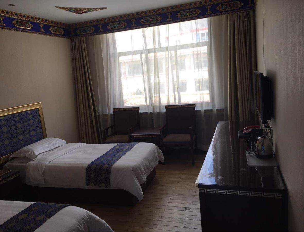 Overseas Tibetan Hotel 夏河県 エクステリア 写真