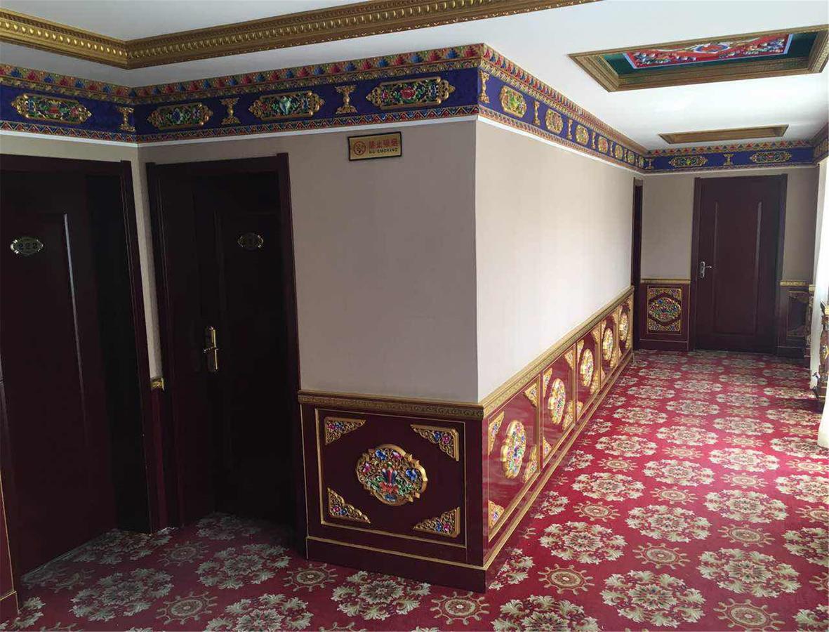 Overseas Tibetan Hotel 夏河県 エクステリア 写真